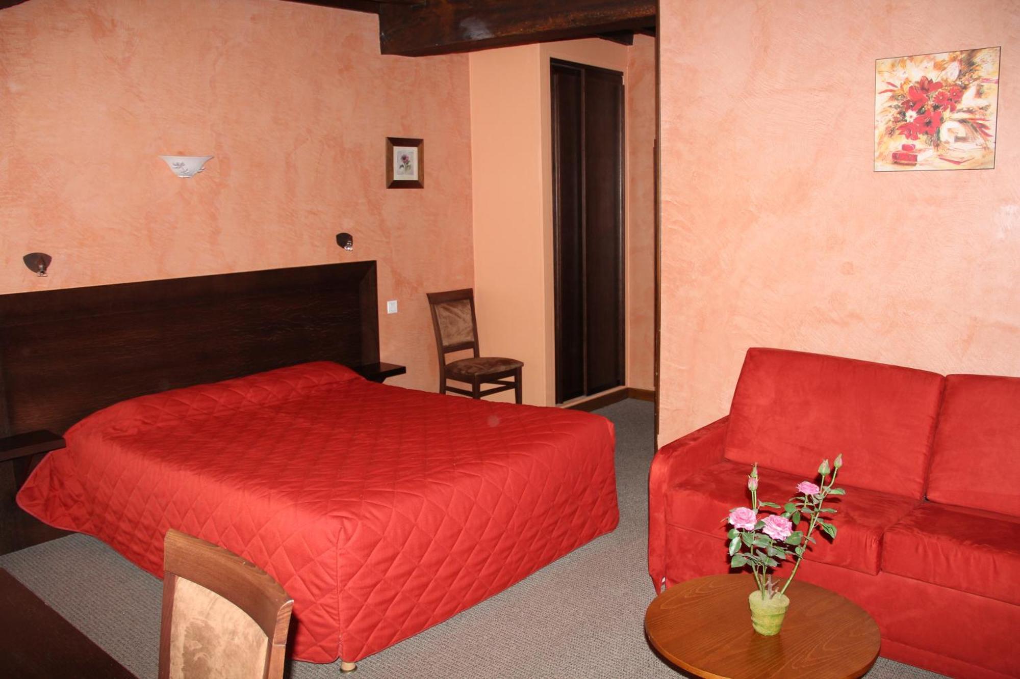 Logis Des Trois Maures Couches Exterior foto